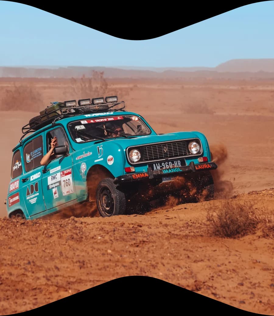 4L Trophy dans le désert